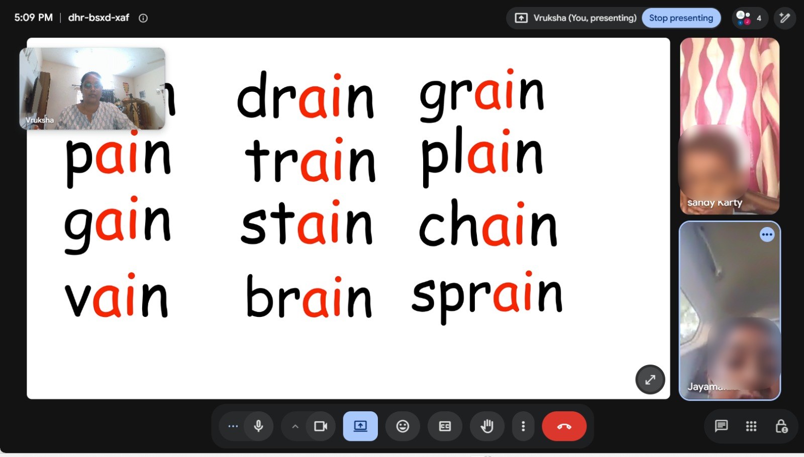 Online phonics class for kids
